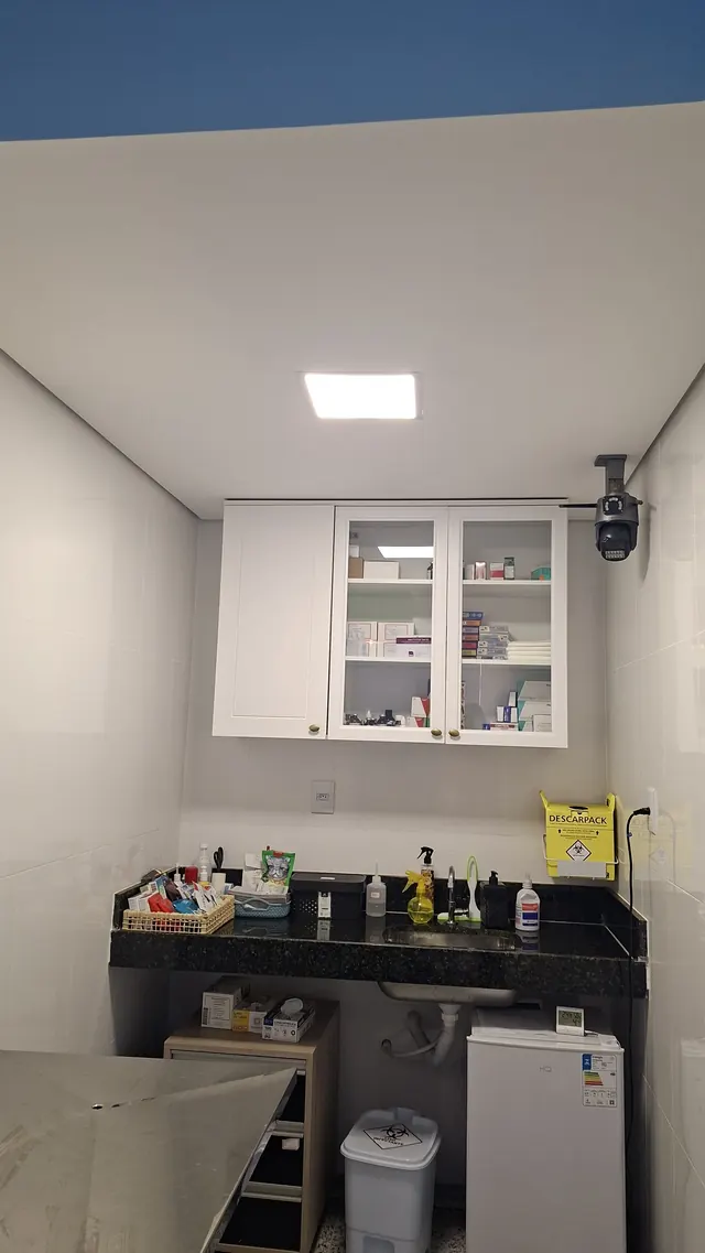 Sala de atendimento onde são aplicadas as vacinas na Hope Pet Shop